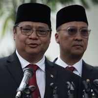 Airlangga Tak Setuju PSBB Anies, Pengamat: Terkesan Cari Alasan karena Kinerja Tak Perform