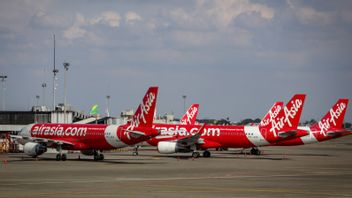 AirAsia Setop Sementara Seluruh Penerbangan Berjadwal
