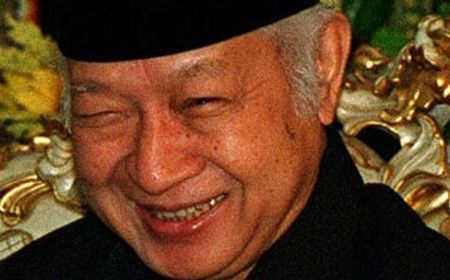 Penyebab Krisis Moneter dan Masalah-Masalah Keuangan Lain yang Jatuhkan Soeharto