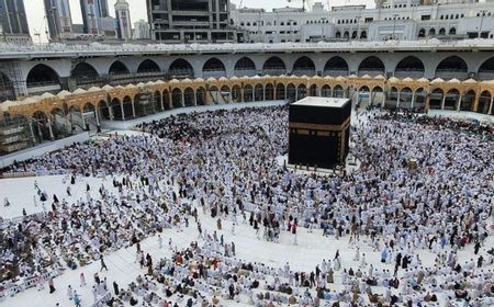 Cara Cek Travel Umrah Resmi: Awas Banyak Agen-agen Palsu di Luar Sana!