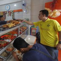 Dapat Bansos Rp1,2 Juta, Asosiasi Warteg Minta Program Lebih Menyeluruh dan Berlanjut