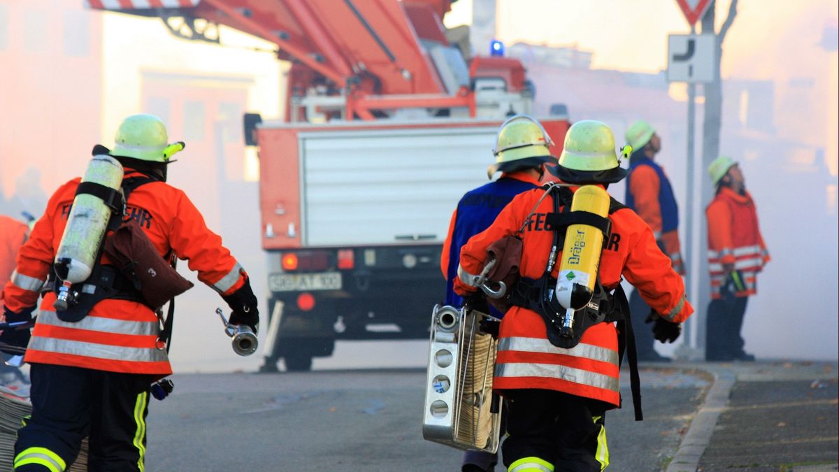 Incendies Du Cyber Building 1, Pompiers Déployés Sur Place