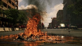 Kerusuhan di Stadion Guinea yang Tewaskan 56 Orang Dipicu Keputusan Wasit yang Kontroversial