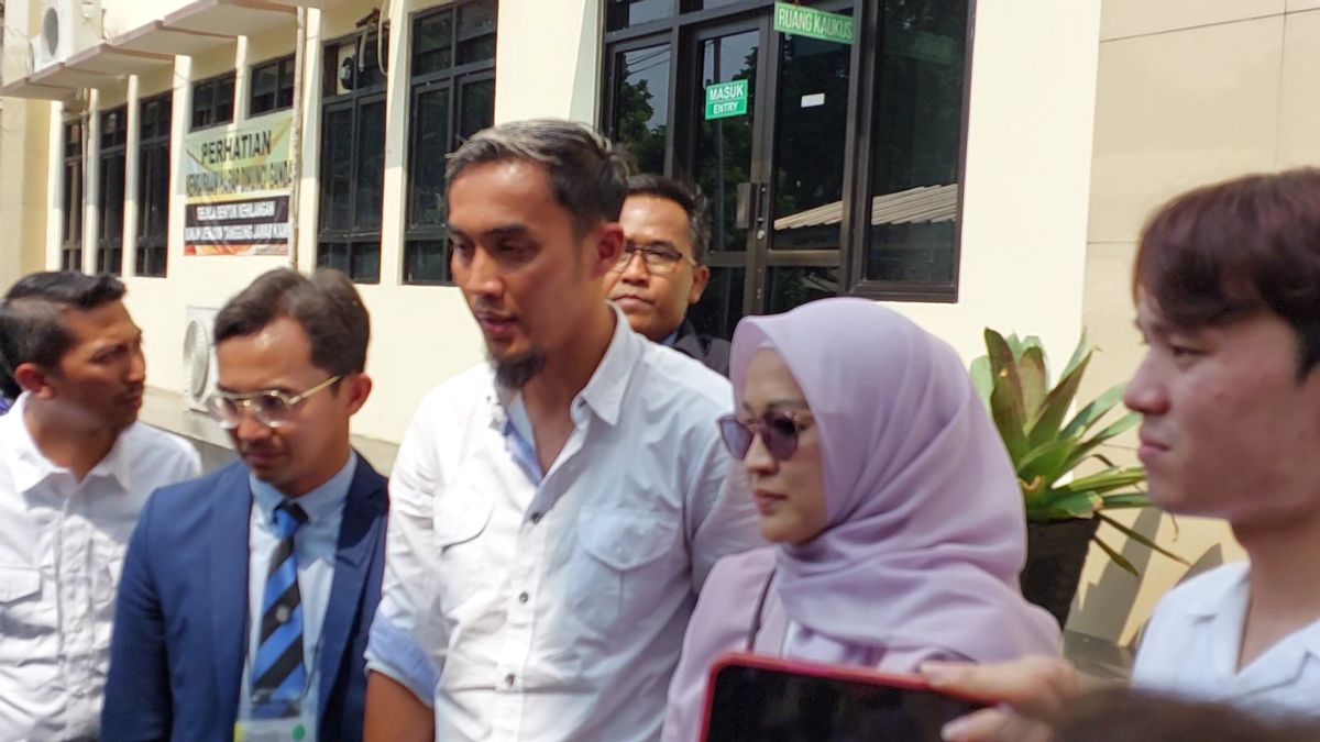 Mediation 3 Hours, Okie Agustina And Gunawan Dwi Cahyo Still Agree To Divorce