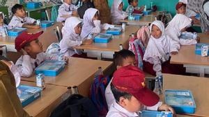 Masyarakat Bisa Gugat Pemerintah dalam Kasus Keracunan MBG