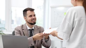 Apa Itu Kompensasi? Pengertian, Jenis, dan Tujuannya dalam Dunia Kerja