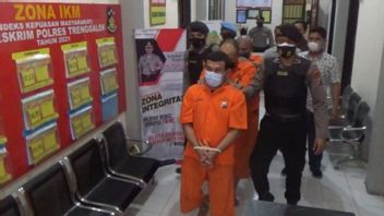 Police Arrest Counterfeit Money Dealers In Trenggalek