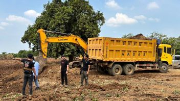 警方在Indramayu 发现非法采矿活动:没有IUP