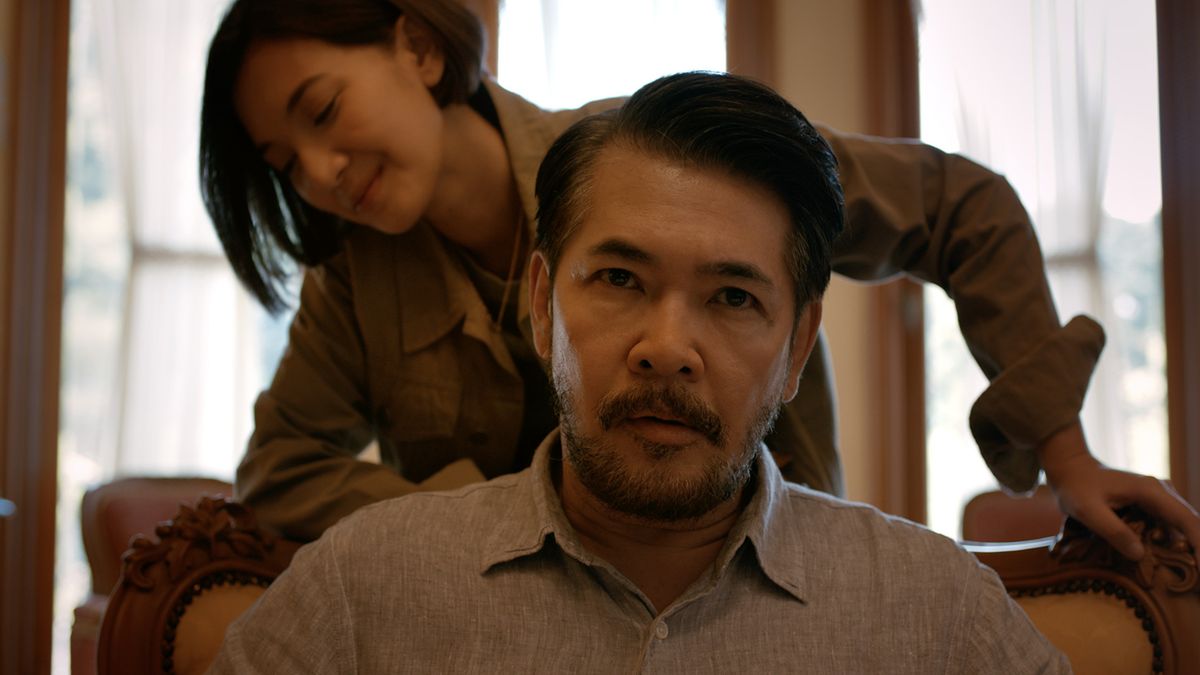Review Film <i>Teka Teki Tika</i> Drama Keluarga dengan Bumbu Misteri yang Asyik