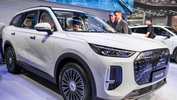 Chery Tiggo 9 PHEV Debut mondial lors du Salon automobile de Beijing 2024