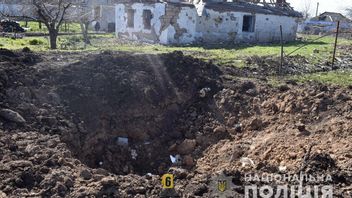 Pejabat Ukraina Sebut Serangan Roket Rusia Hancurkan Bandara Dnipro, Rusia Klaim Pangkalan dan Markas Batalion Nasionalis