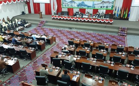 Usul Penggabungan Empat OPD Kepri Ditolak Sejumlah Fraksi DPRD