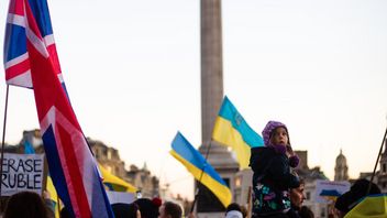 Inggris Sanksi Organisasi Rusia yang Terlibat Indoktrinasi Paksa Anak-anak Ukraina