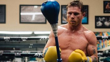 Boxer Canelo Alvarez TOLD Lionel Messi On The List Of The Most Popular Latin Athletes