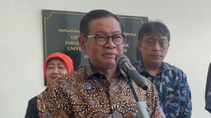 Kelakar Pramono Saat Isi Acara di Jabar: Kalau Persija Juara, Saya Tak Akan Pakai Kaos Oblong
