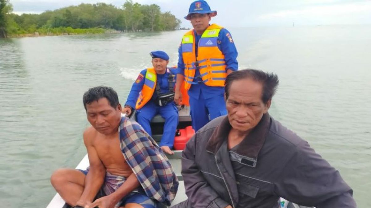 Basarnas Evakuasi 2 Orang Tenggelam Akibat Perahu Dihantam Ombak di Perairan Kolaka Utara