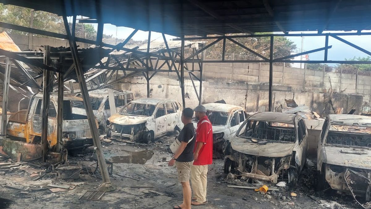 プルタミナデポ火災事件で4人の行方不明者の報告を受け、警察:1人は無事であることが判明しました