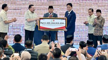 プラボウォ大統領、11兆4,200億ルピアと救助された土地の何十万ヘクタールが国家に引き渡されるのを目撃