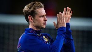 Frenkie de Jong Tetap Menentang Villarreal vs Barcelona di Miami