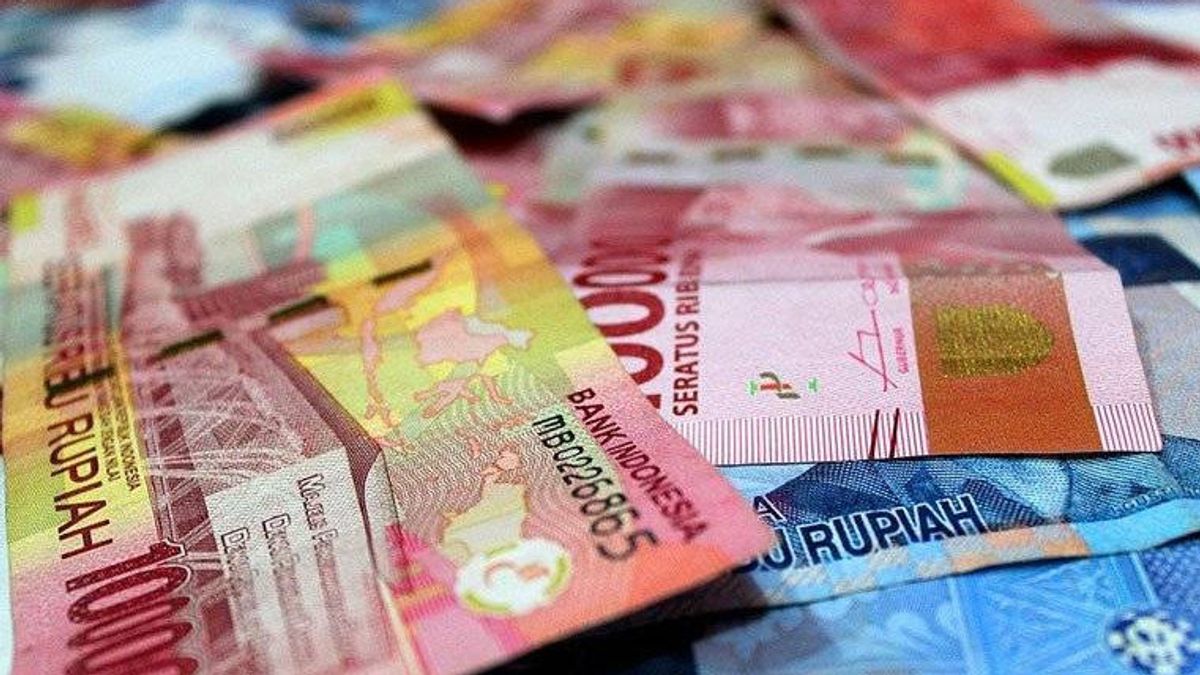 憲法裁判所への通貨法テストの擁護者、Rp1000をRp1に簡素化するよう要求する