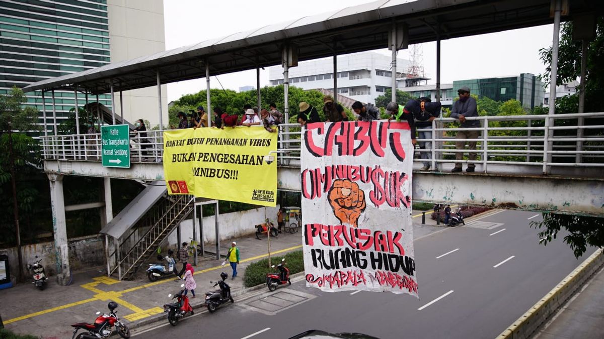 PGI Asks President Jokowi To Restrain The Enforcement Of The Job Creation Law To Calm The Atmosphere