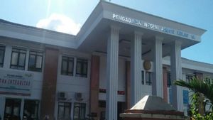 جاكرتا - استأنف مكتب المدعي العام في مالوكو الحكم بالسجن لمدة 1.5 سنة للمتهم بحيازة 0.57 غرام من الماريجوانا