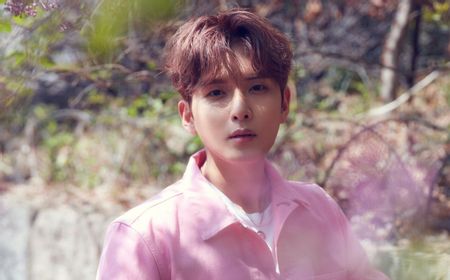 Kocaknya Ryeowook Super Junior Bikin Cover Parodi Lagu Rossa, Hati Yang Kau Sakiti