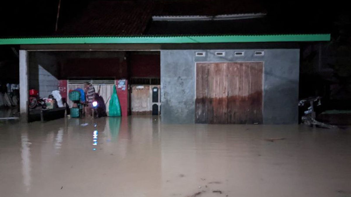 Selain Banjir, Longsor Melanda Cilacap, Nenek 67 Tahun Jadi Korban Tertimbun Tanah