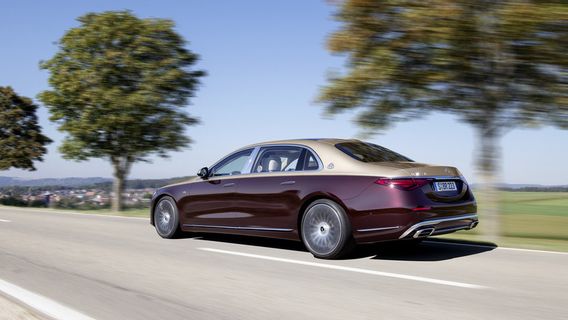 Mercedes-Benz offre une réduction équivalente à 320 millions de roupies aux acheteurs américains de voitures Maybach, mais il y a des conditions