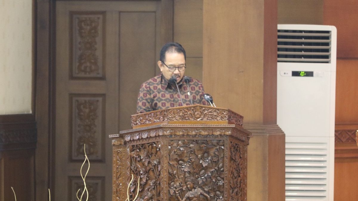 Deputy Governor Cok Ace: FMD Vaccine For Bali Is Very Limited