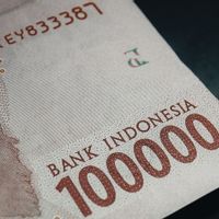 Rupiah Dibuka Semakin Jatuh, Sudah Masuk ke Rp14.800-an