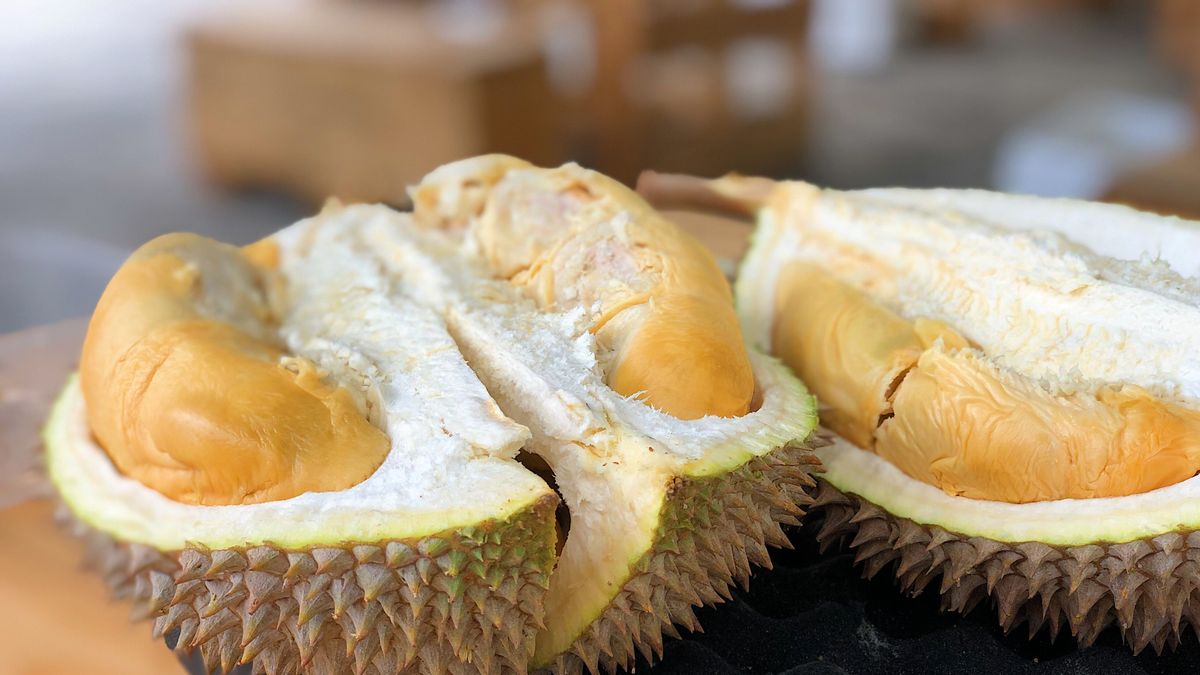 Cara Memilih Durian Matang dan Manis: Sederhana Tapi Terbukti Akurat, Loh!