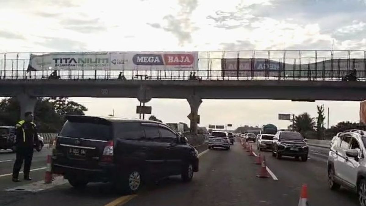 Libur Paskah, Jasamarga Berlakukan Contraflow Tol Japek Arah Jakarta