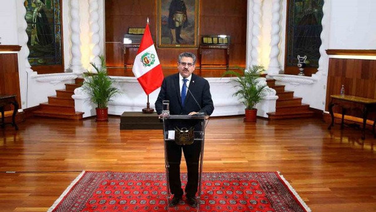 Presiden Peru Manuel Merino Mengundurkan Diri di Tengah Demonstrasi Maut