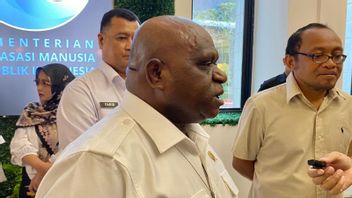 Natalius Pigai: Pendidikan Siswa bermasalah di Barak TNI Tak Langgar HAM
