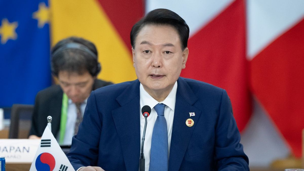 治安部隊に直面し、捜査官が韓国のユン・ソクヨル大統領の逮捕をキャンセル