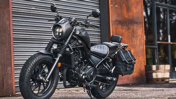 هوندا تضيف ميزات E-Clutch في Rebel 300 2016 ، لا تزال راسخة من الأسلوب الكلاسيكي