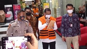 KPK Telisik Aliran Uang Jatah untuk Wali Kota Ambon dari Proyek-proyek di Pemkot