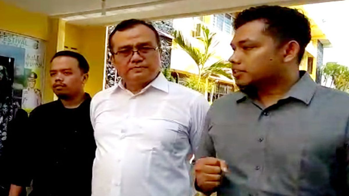 Jika Mau Minta Maaf, Kasus Saiful Mahdi Sebenarnya Sudah Selesai dari Dulu
