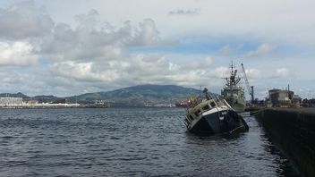 ガーナの転覆船は15人の乗客を殺し、犠牲者のほとんどは子供でした