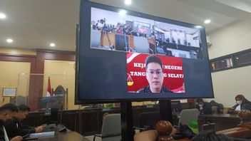 عقدت جلسة الاستماع لحكم إندرا كينز اليوم في PN Tangerang