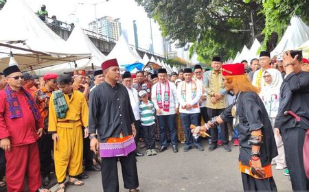 Tradisi Palang Pintu Jadi Pembuka Lebaran Tenabang 2024