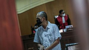 JPU Tuntut Terdakwa Korupsi Proyek Dermaga Gili Air Slamet Waloejo Pidana 1,5 Tahun Penjara 