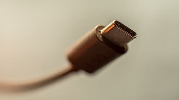Kabel USB Terancam Hilang dari Kotak Ponsel Baru di Masa Depan 
