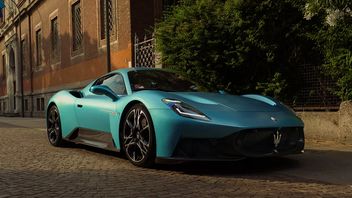 引入MCPURA Maserati,Exotic MC20的演变