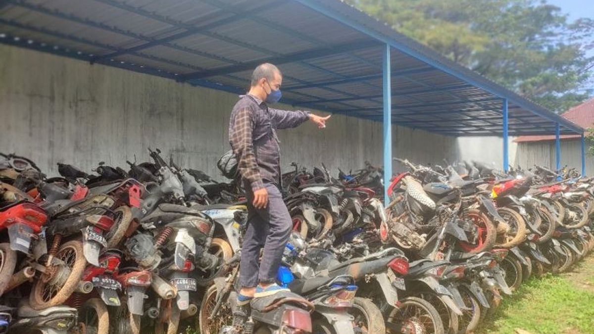 The Deputy Minister Of Law And Human Rights Asked For A Confiscation Vehicle Sales Case At The Makassar Rupbasan To Be Quickly Investigated