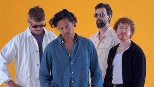 The Temper Trap Kemas Ulang Lagu Solo Dougy Mandagi sebagai Single Anyar