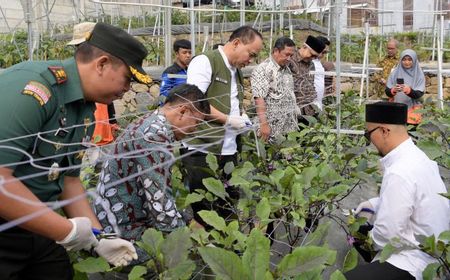 Menkop Budi Arie: Hasil Pertanian Kopontren di Ciwidey Bandung Bisa Dukung Program MBG