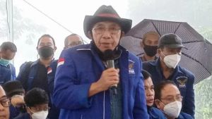 Profil Max Sopacua, dari Penyiar Olahraga Lalu Jadi Anggota DPR 2 Periode