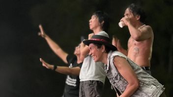 Slank أكثر موثوقية بالدخل من العروض المسرحية من الإتاوات